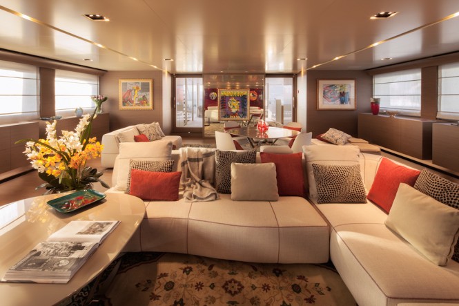 Superyacht SARAMOUR - Upper Saloon