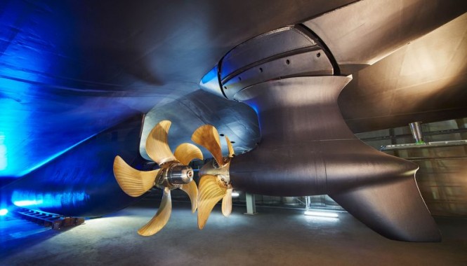 Luxury motor yacht Savannah