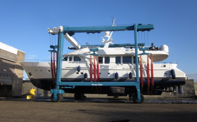 Moonen 84 motor yacht Impetuous (ex Phoenix)