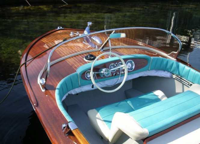 Riva Junior yacht tender