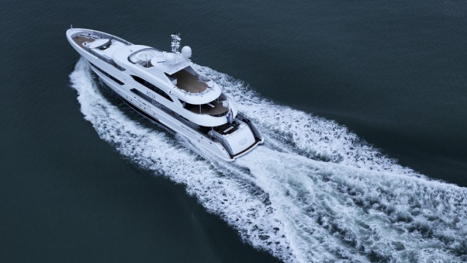 Asya Yacht - aft view - Photo by Dick Holthuis