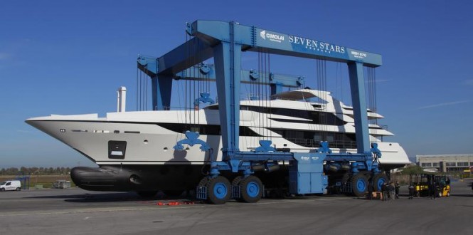 Luxury super yacht Vica