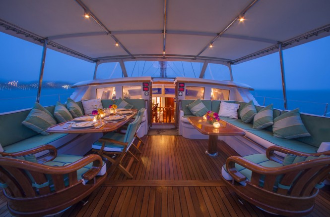 Whisper Yacht’s spacious exterior