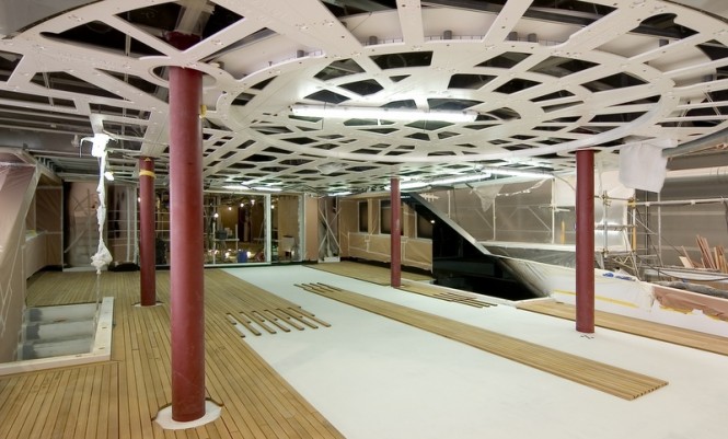 Tankoa superyacht S693 under construction