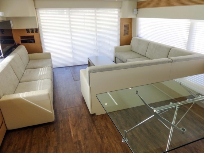 Segue 26M super yacht Hull no. 1 - Saloon