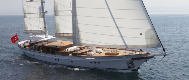 Su Marine super yacht IN LOVE