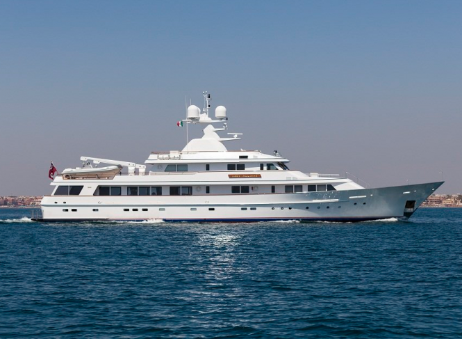 50m Feadship superyacht ENDLESS SUMMER