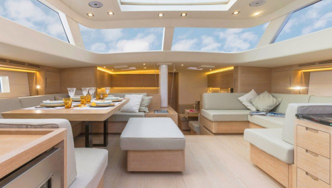 APSARAS Yacht - Saloon