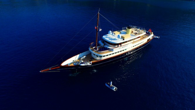 SUPERYACHT CLARITY