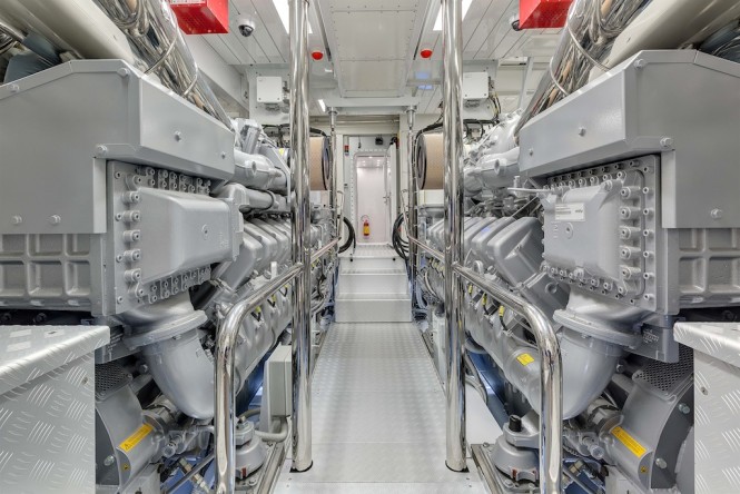 Mangusta 132 Yacht - Engine Room