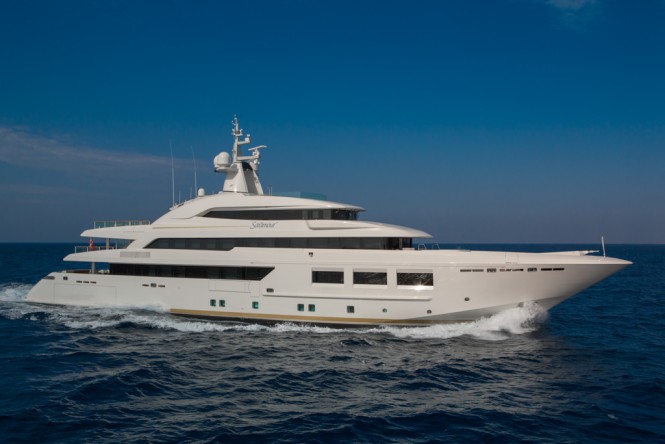 Superyacht SARAMOUR