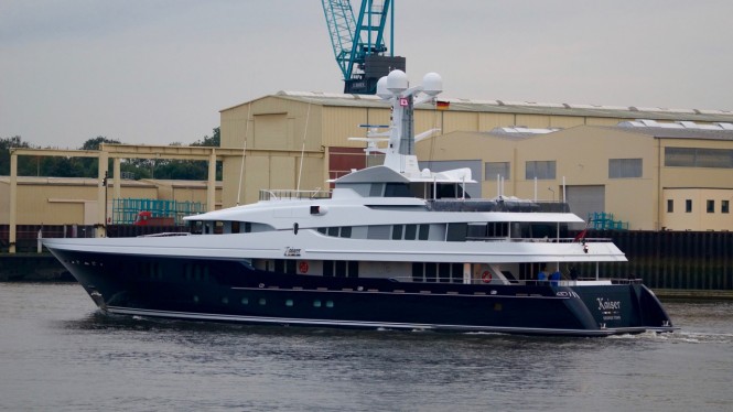 KAISER Yacht - Photo by DrDuu