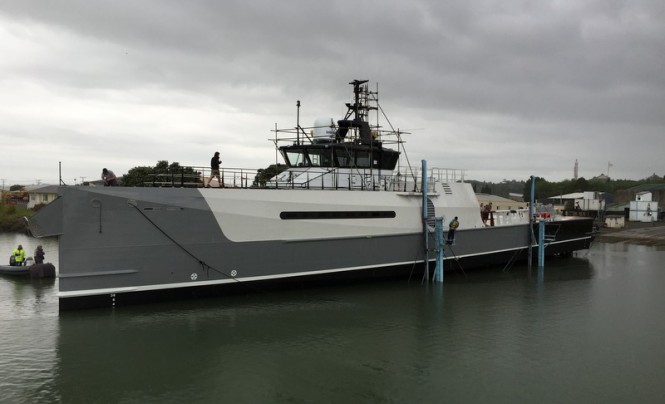 54m Damen Axe superyacht support vessel ADVANTAGE hitting the water