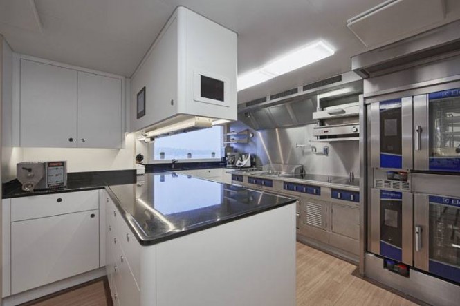 ROCK.IT Yacht - Galley - Photo by Feadship Fanclub