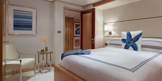 VICTORIA DEL MAR - Photo by David Churchill 