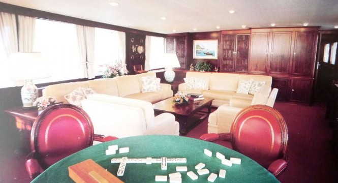 Traditional and elegant interiors of A and A - Image by Feadship Fanclub