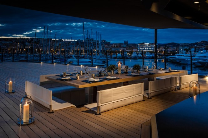 Atlante - Upper deck bow at sunset