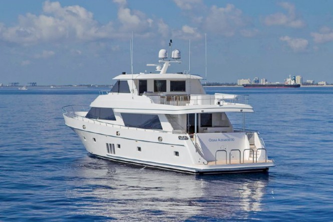 Ocean Alexander 90 - aft view