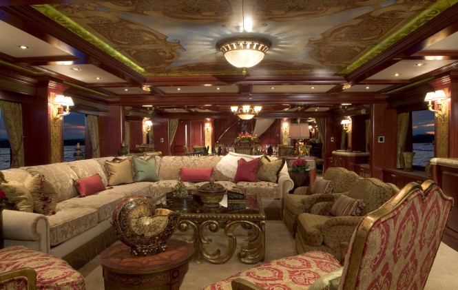 AMARULA SUN - Main saloon