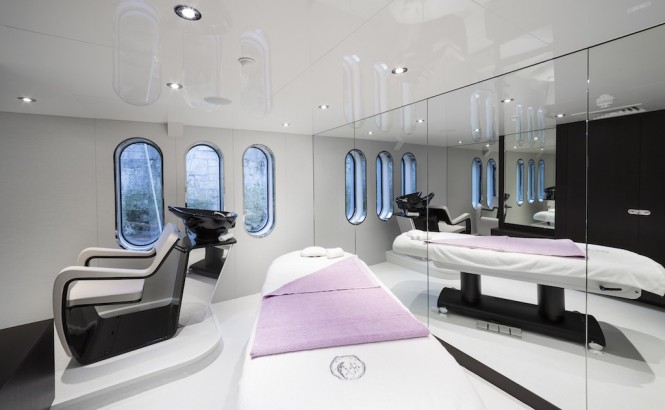 Beauty Saloon ©Guillaume Plisson