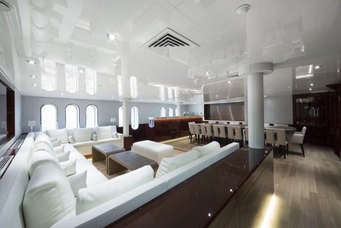 Dinning and Saloon ©Guillaume Plisson