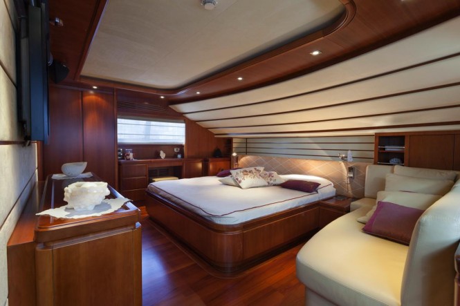 ANNE MARIE - owner suite