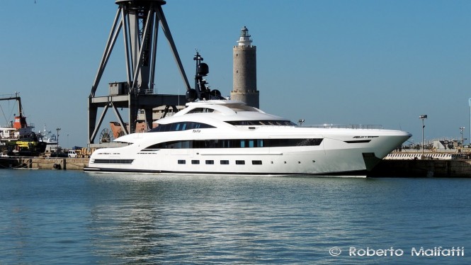 YALLA  - Photo by Roberto Malfatti