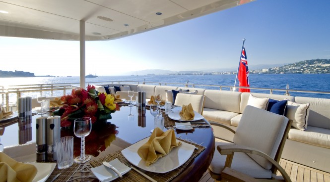 KIJO - aft deck al fresco dining