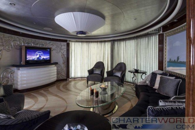 my-lady-sara-skylounge