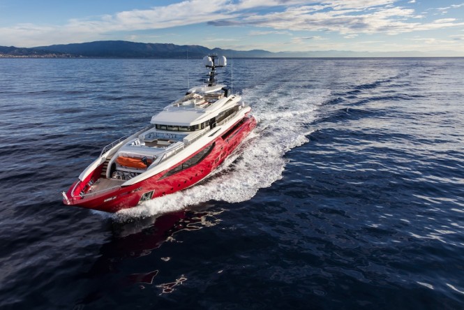 Mondomarine Ipanema. Exterior