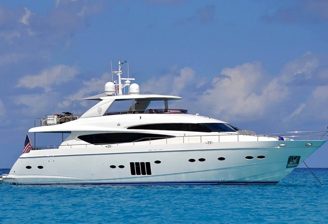 Motor yacht LIVERNANO
