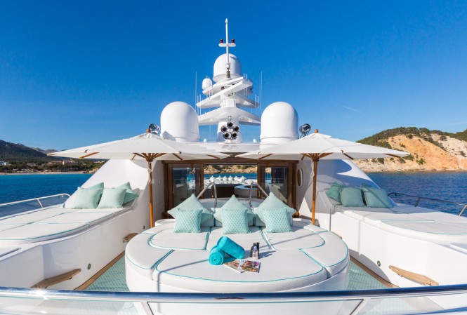 M/Y Callisto Sun deck