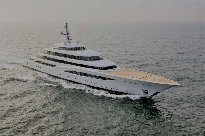 superyacht-vertigo-during-her-sea-trials-copyright-feadship-5__1920