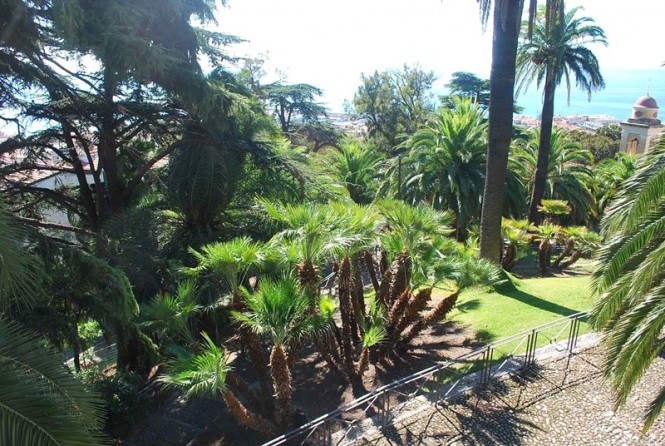 The Queen Elena Gardens on top of La Pigna