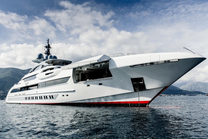 Galactica SuperNova. Photo by Guillaume Plisson