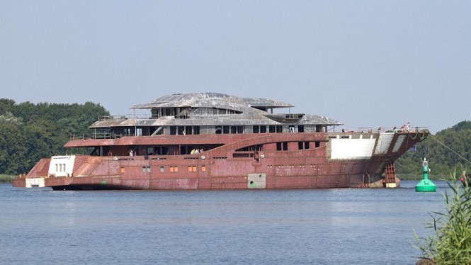 85M Project Sasha arrives at Lurssen. Photo credit Yachtforums