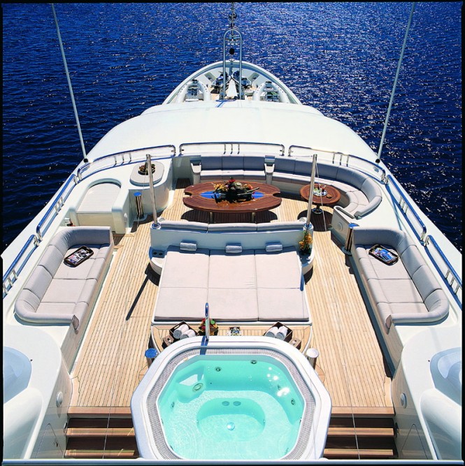Amels yacht CALYPSO - Sundeck with jacuzzi