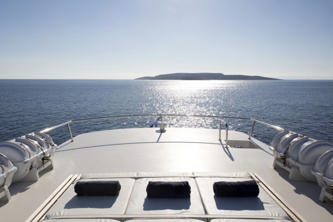 MY LIBRA Y- Upper deck