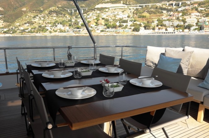 MY MOONRAKER - Aft deck alfresco dining