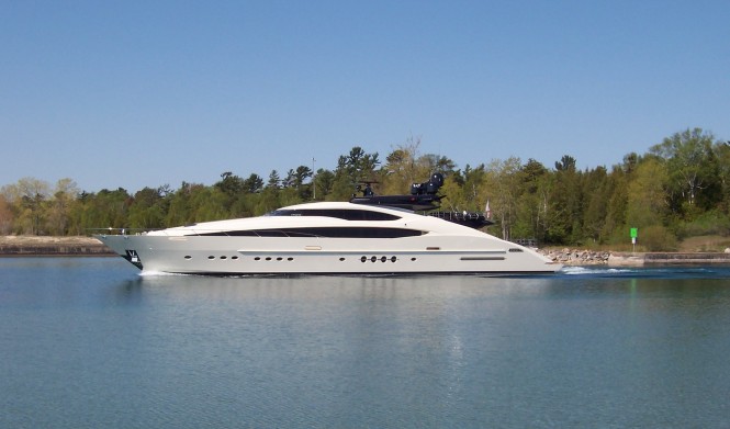 Motor yacht VANTAGE built by Palmer Johnson