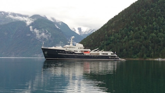 Superyacht LEGEND (ex.GIANT). Photo credit: Diana Yacht Design