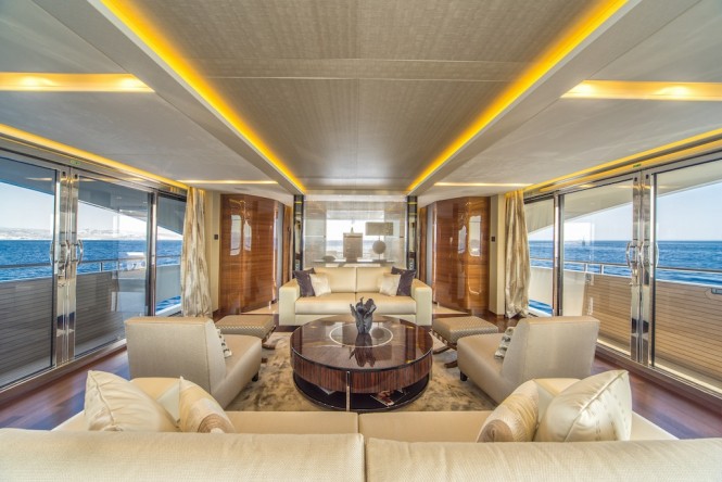 M/Y ANKA - Main salon