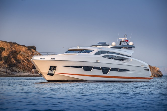 Motor Yacht Dolce Vita - main shot