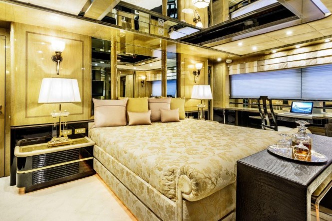 Motor yacht MISTRESS - Master suite