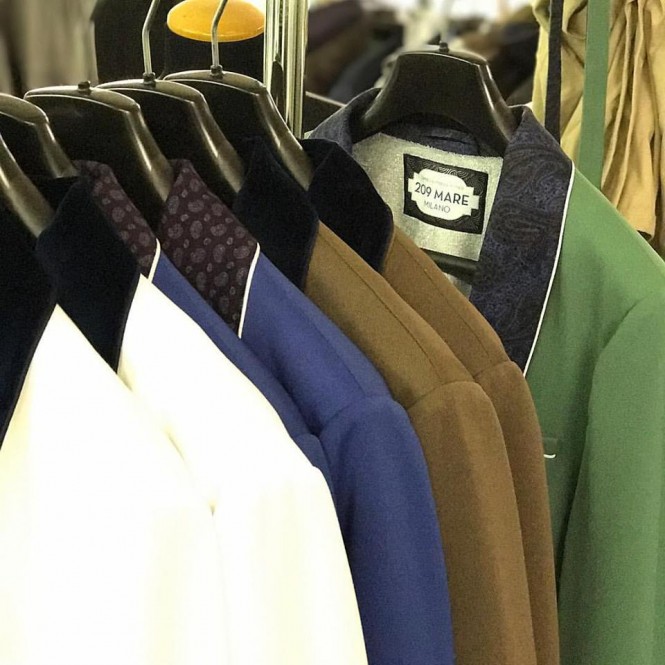 209 Mare -Blazer-Front-close up