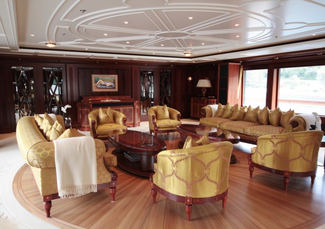 Anna - main salon - Feadship