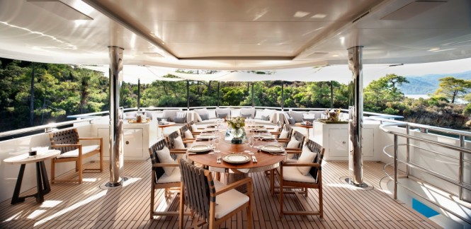 Motor yacht ORIENT STAR - Alfresco dining on the upper aft deck