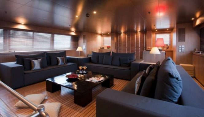Superyacht MARIU - Skylounge