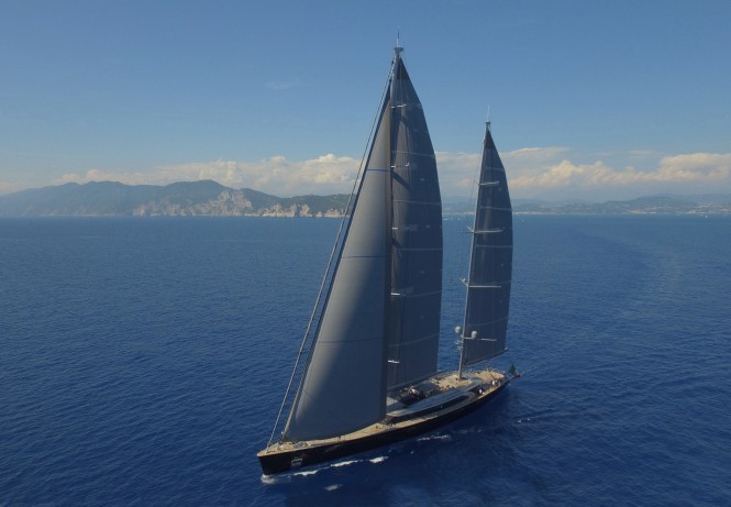 Sailing Yacht Sybaris