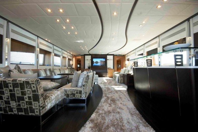 Motor yacht PURE ONE - Saloon